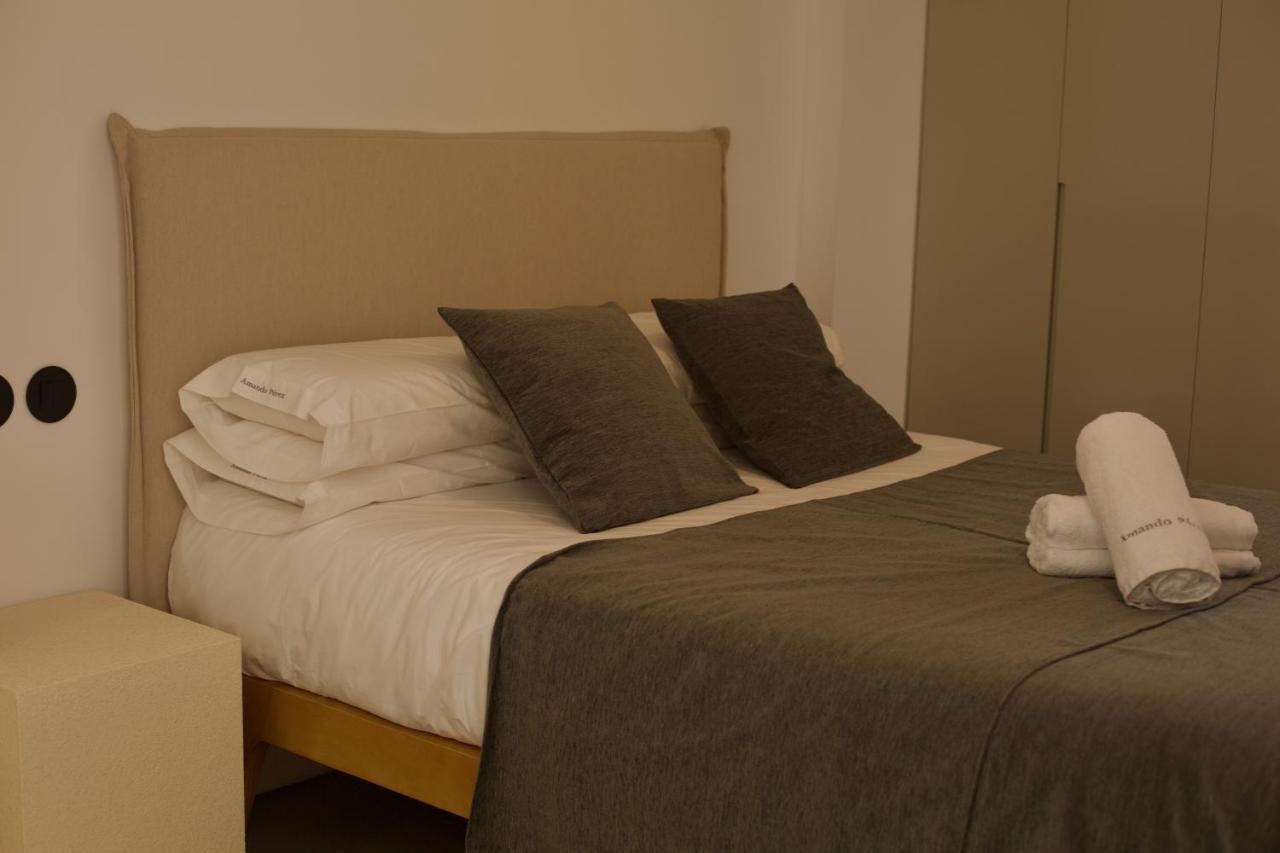Suite 202 - 1 Bedroom Suite In Amando Perez Suites Рибадео Экстерьер фото